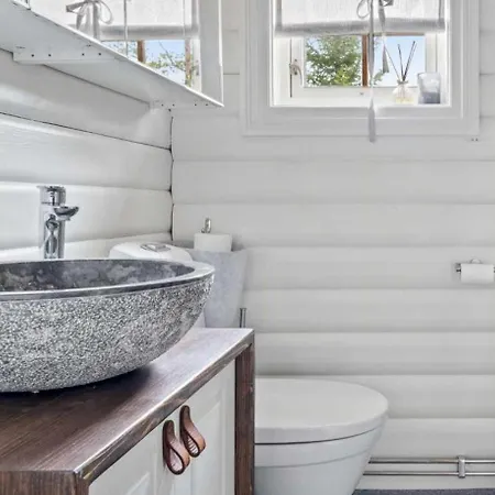 Charming Log With Modern Luxury Dom wakacyjny *